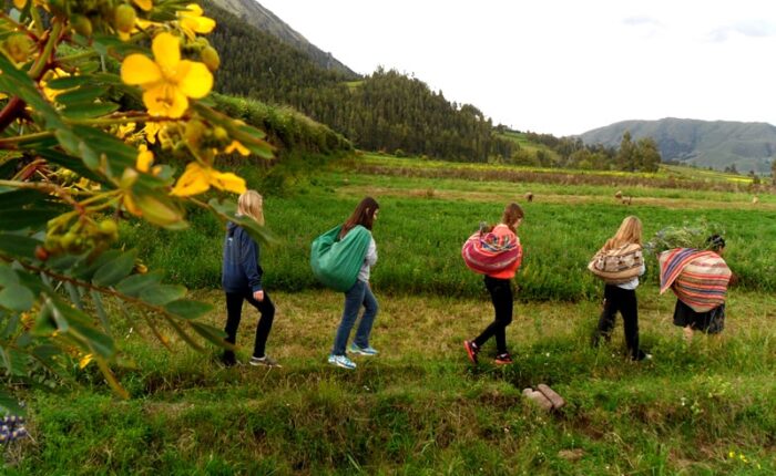 andean village homestay peru