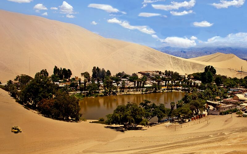 oasis huacachina