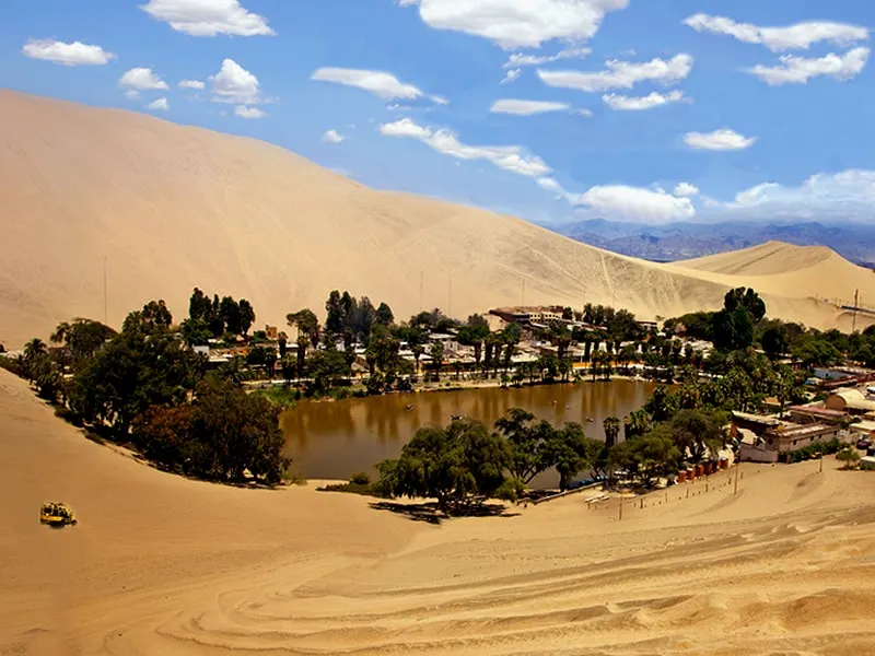 oasis huacachina