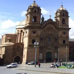 cusco city plaza